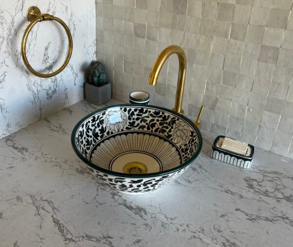 Lavabo rond en céramique fait main – Art marocain et durabilité réunis ( 41 cm x H 14,5 cm, 6,4 kg)
